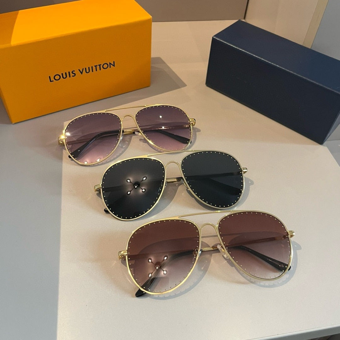 Louis Vuitton Metal Aviator Gold Lens Sunglasses for Men & Women - detail image 11