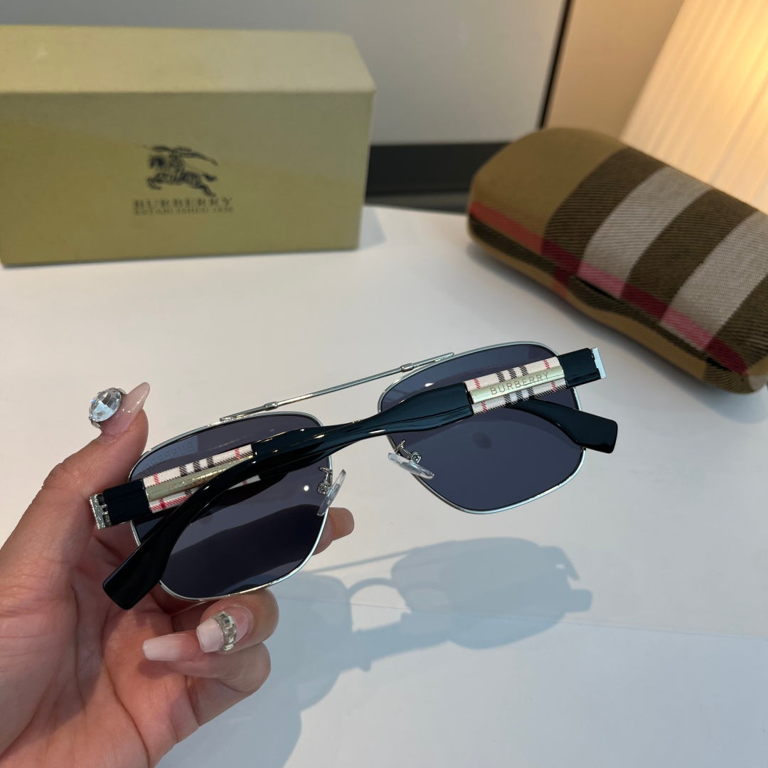 Burberry Fashion Blue Lens Sunglasses for Men & Women - 372336 - detail image 8