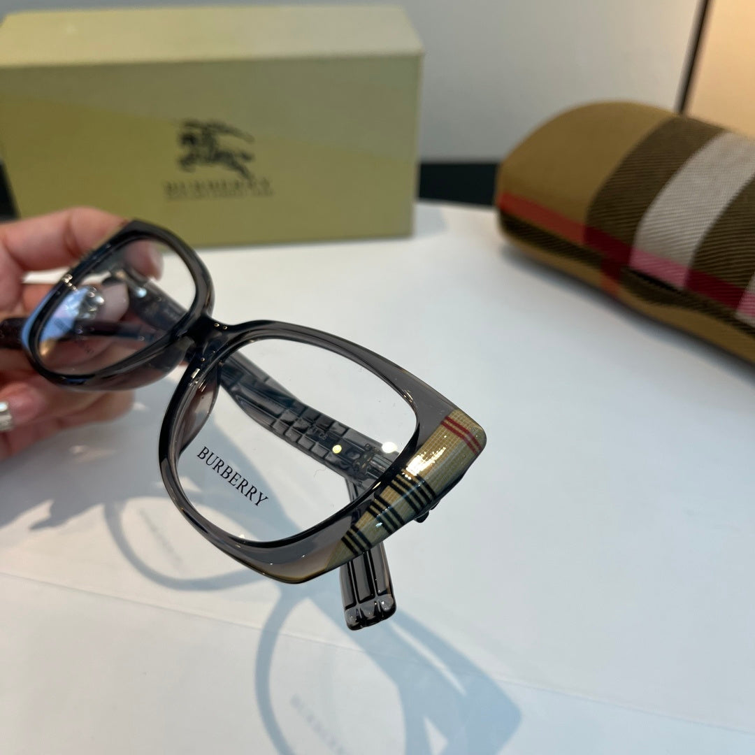 Burberry Fashion Silver Lens Sunglasses for Men & Women - 382898 - detail image 5