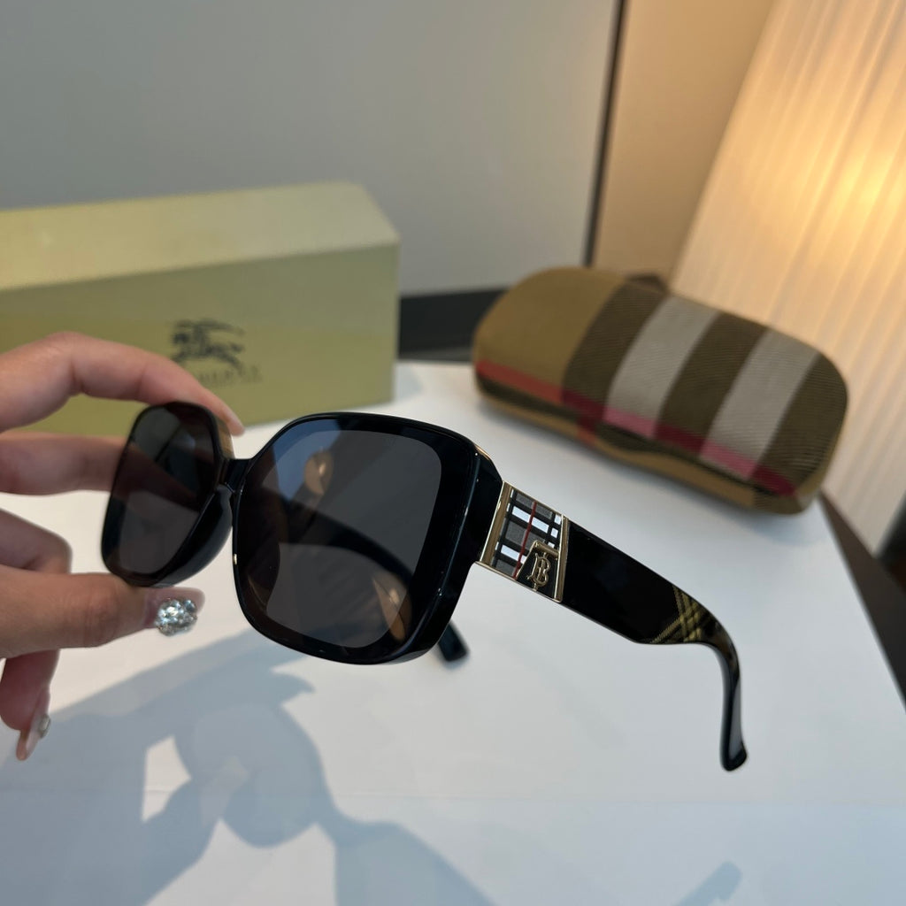 Burberry Fashion Black Lens Sunglasses for Men & Women - 432416 - detail image 4