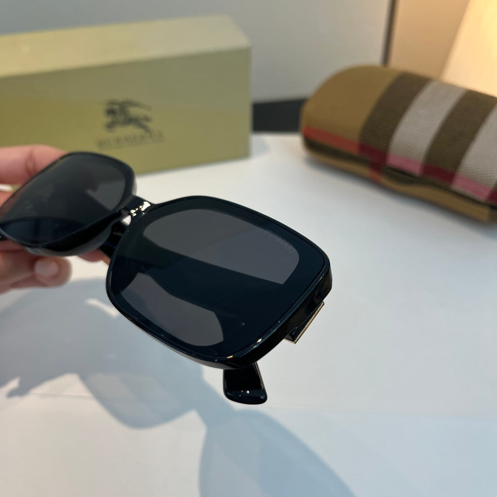 Burberry Fashion Black Lens Sunglasses for Men & Women - 432416 - detail image 7