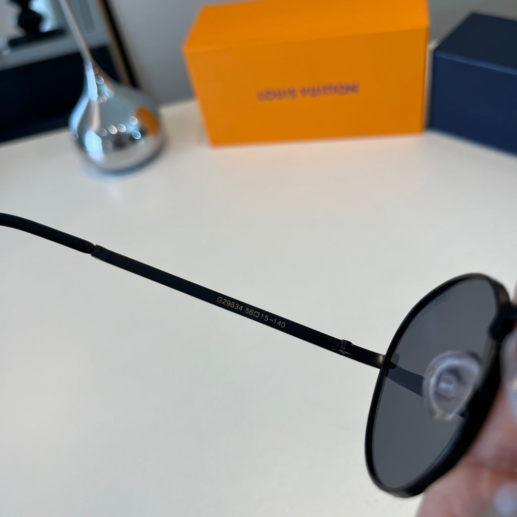 Louis Vuitton Fashion Black Lens Sunglasses for Men & Women - 431248 - detail image 8