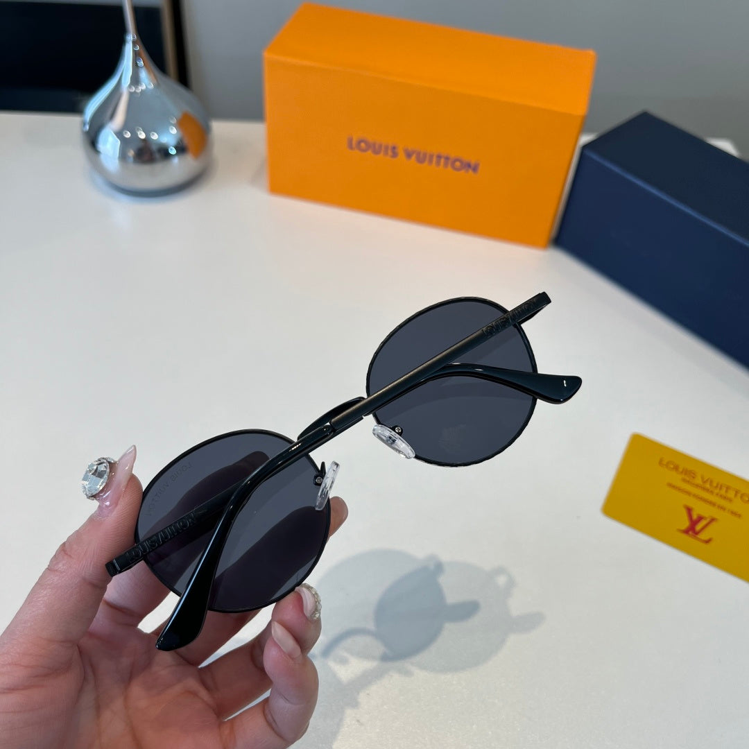 Louis Vuitton Fashion Black Lens Sunglasses for Men & Women - 431248 - detail image 7