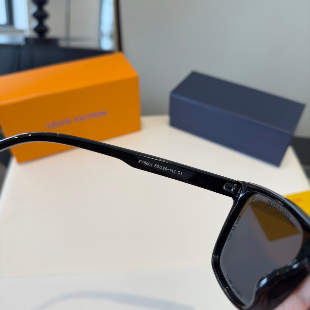 Louis Vuitton Fashion Black Lens Sunglasses for Men & Women - 431253 - detail image 9