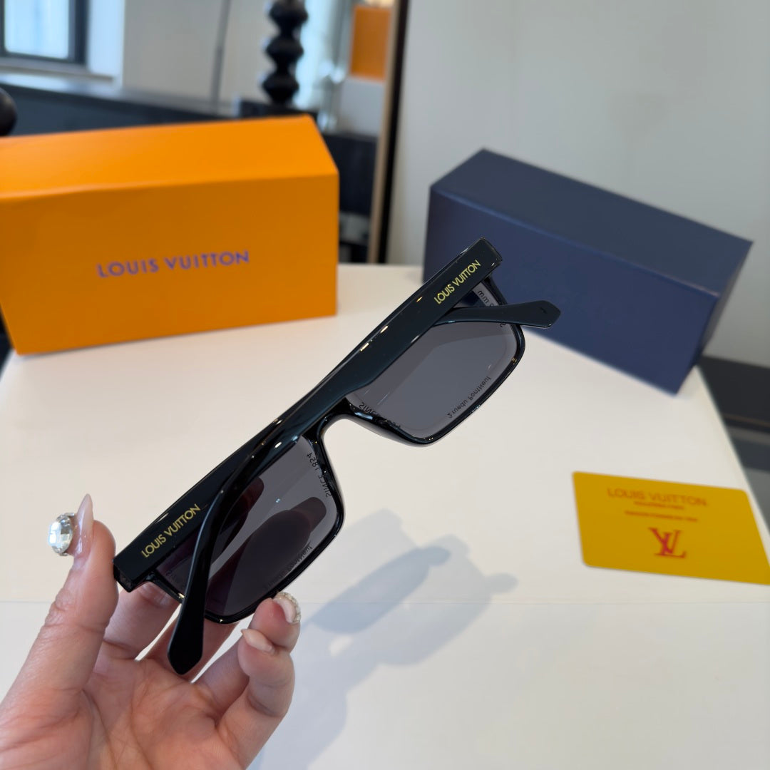 Louis Vuitton Fashion Black Lens Sunglasses for Men & Women - 431256 - detail image 3