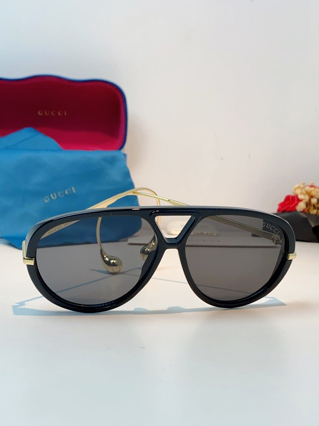 Gucci Aviator Blue Lens Sunglasses for Men & Women - detail image 2