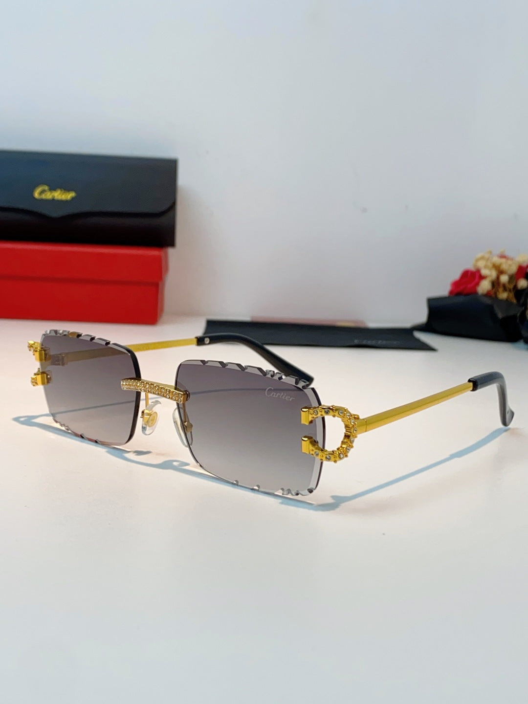 Cartier Fashion Gray Lens Sunglasses for Men & Women - 415948