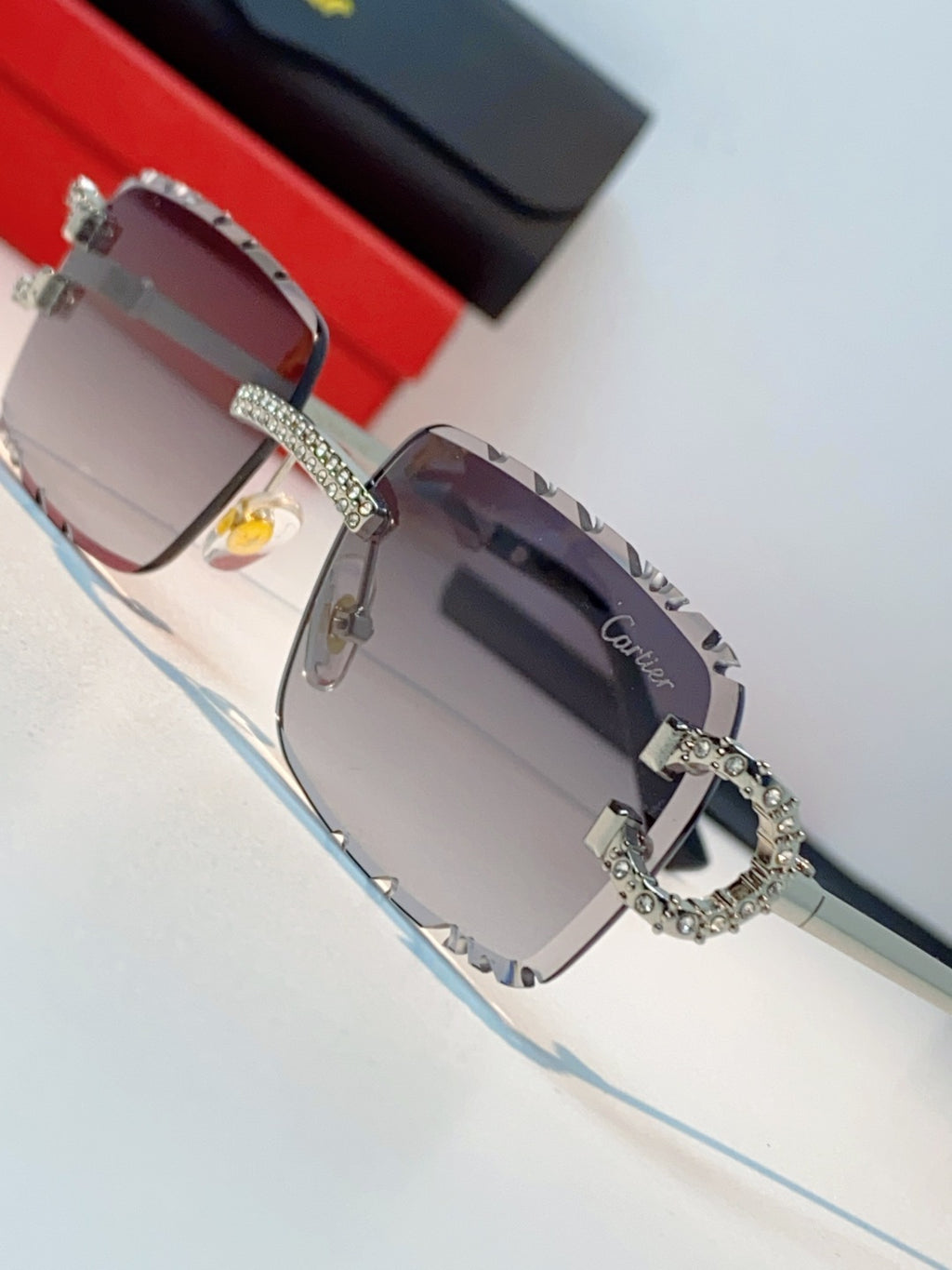 Cartier Fashion Gray Lens Sunglasses for Men & Women - 465910 - detail image 7