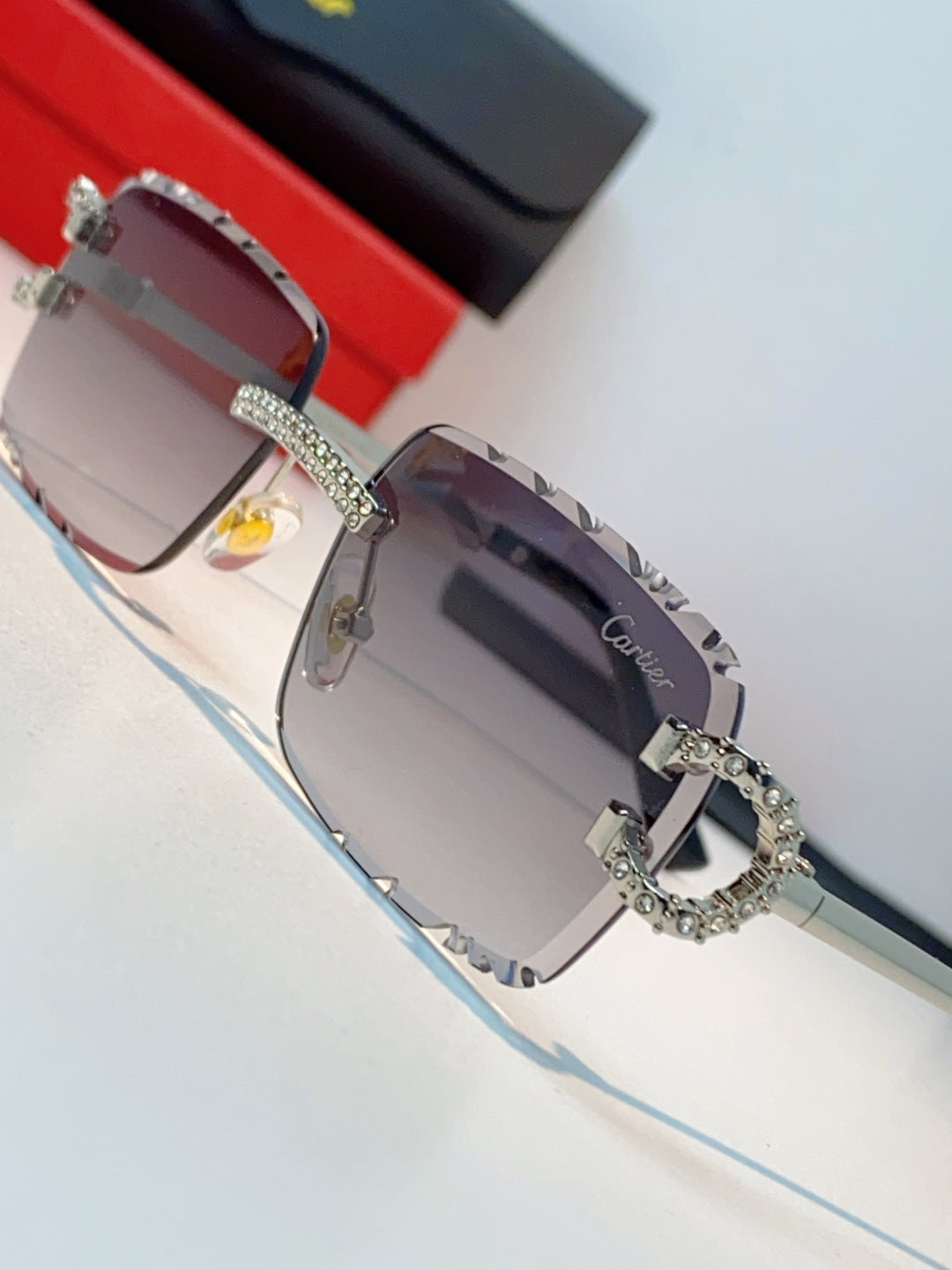 Cartier Fashion Gray Lens Sunglasses for Men & Women - 465910 - detail image 7