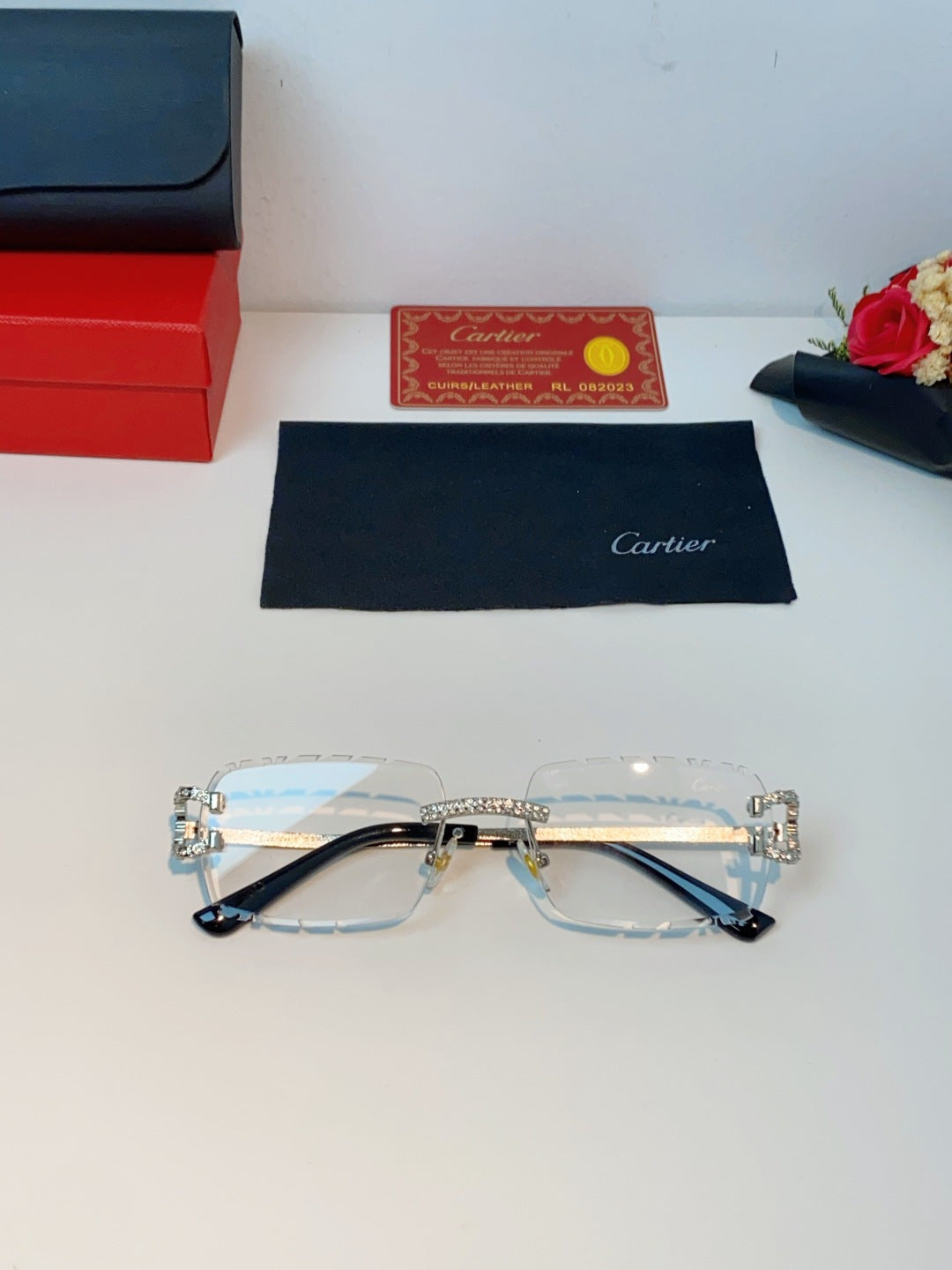 Cartier Fashion Silver Lens Sunglasses for Men & Women - 415951 - detail image 9