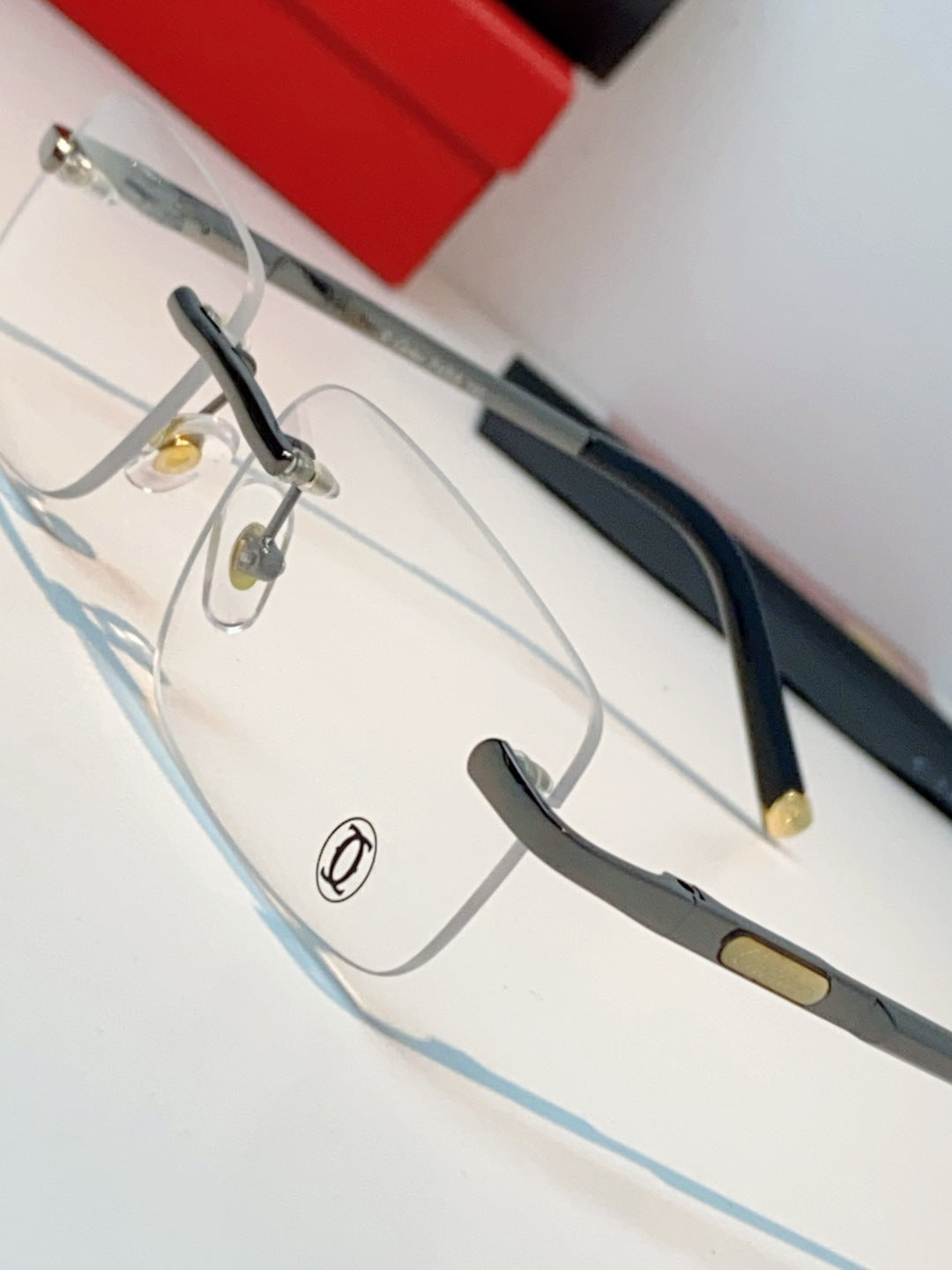 Cartier Lightweight Rimless Silver Lens Sunglasses for Men & Women - 415952 - detail image 7