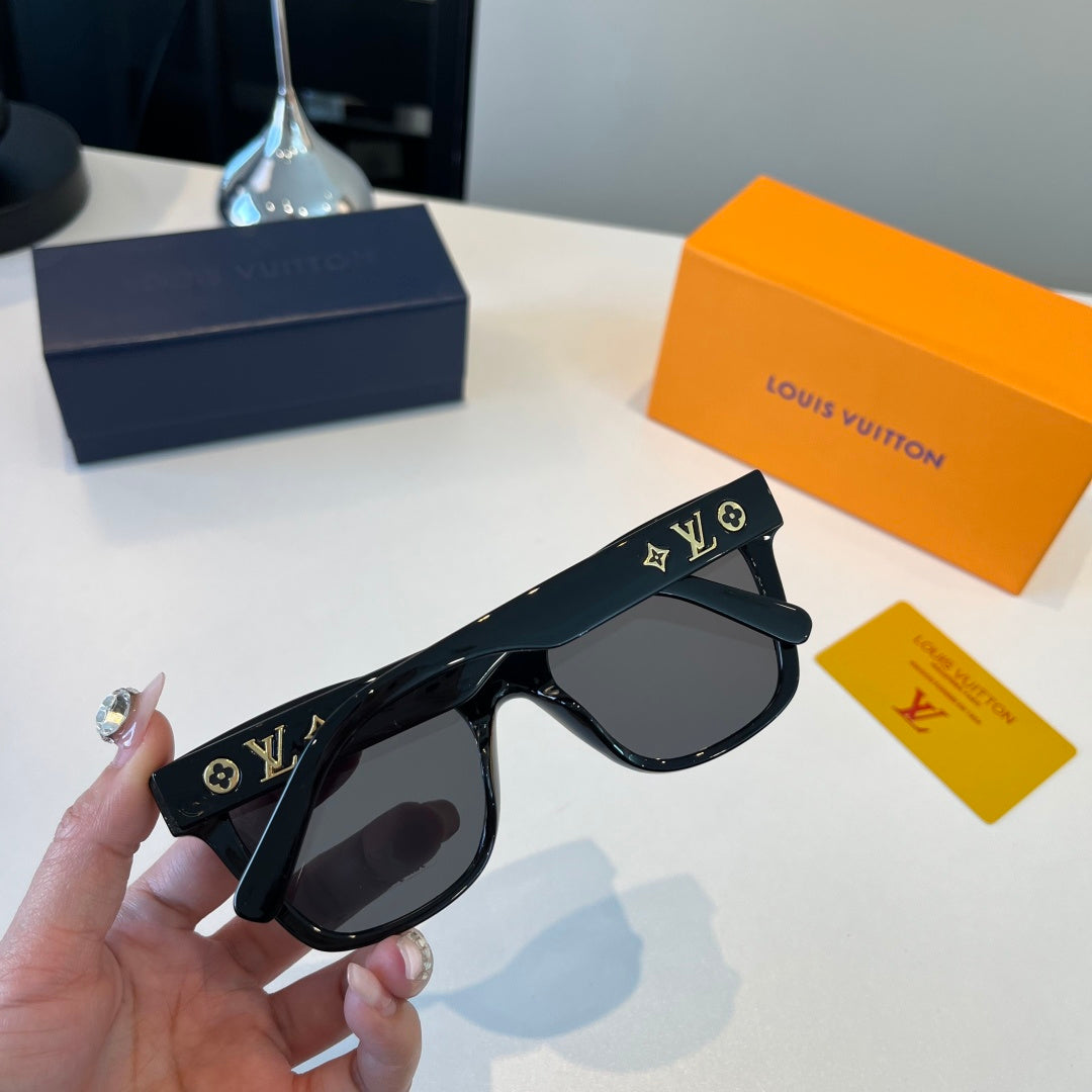 Louis Vuitton Metal Fashion Black Lens Sunglasses for Men & Women - detail image 7