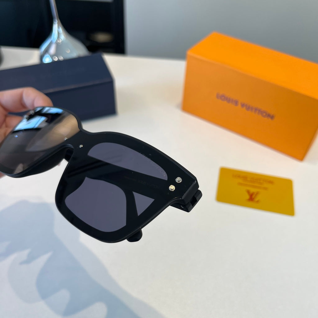 Louis Vuitton Fashion Black Lens Sunglasses for Men & Women - 493175 - detail image 6