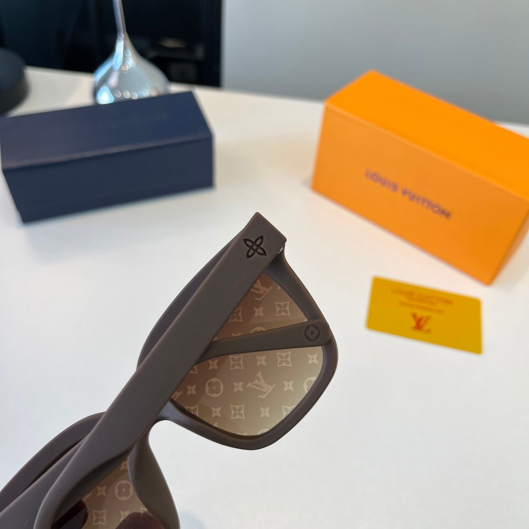 Louis Vuitton Fashion Black Lens Sunglasses for Men & Women - 493177 - detail image 7