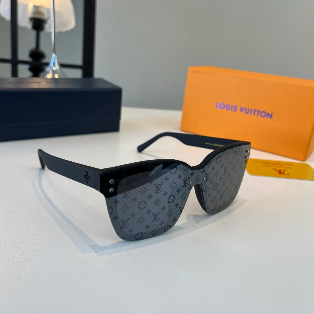 Louis Vuitton Fashion Black Lens Sunglasses for Men & Women - 493178