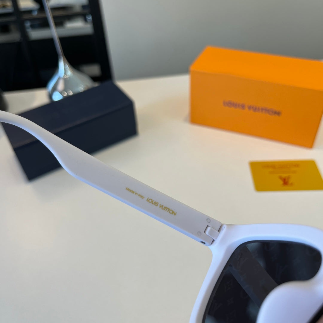 Louis Vuitton Fashion Silver Lens Sunglasses for Men & Women - detail image 9