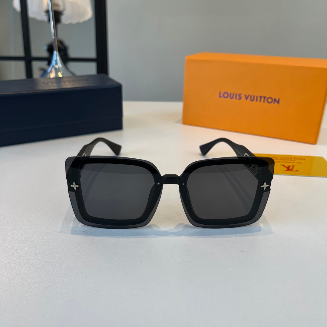 Louis Vuitton Fashion Black Lens Sunglasses for Men & Women - detail image 2