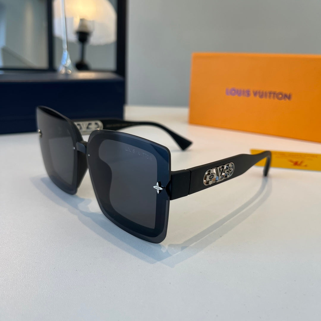 Louis Vuitton Fashion Black Lens Sunglasses for Men & Women - detail image 3