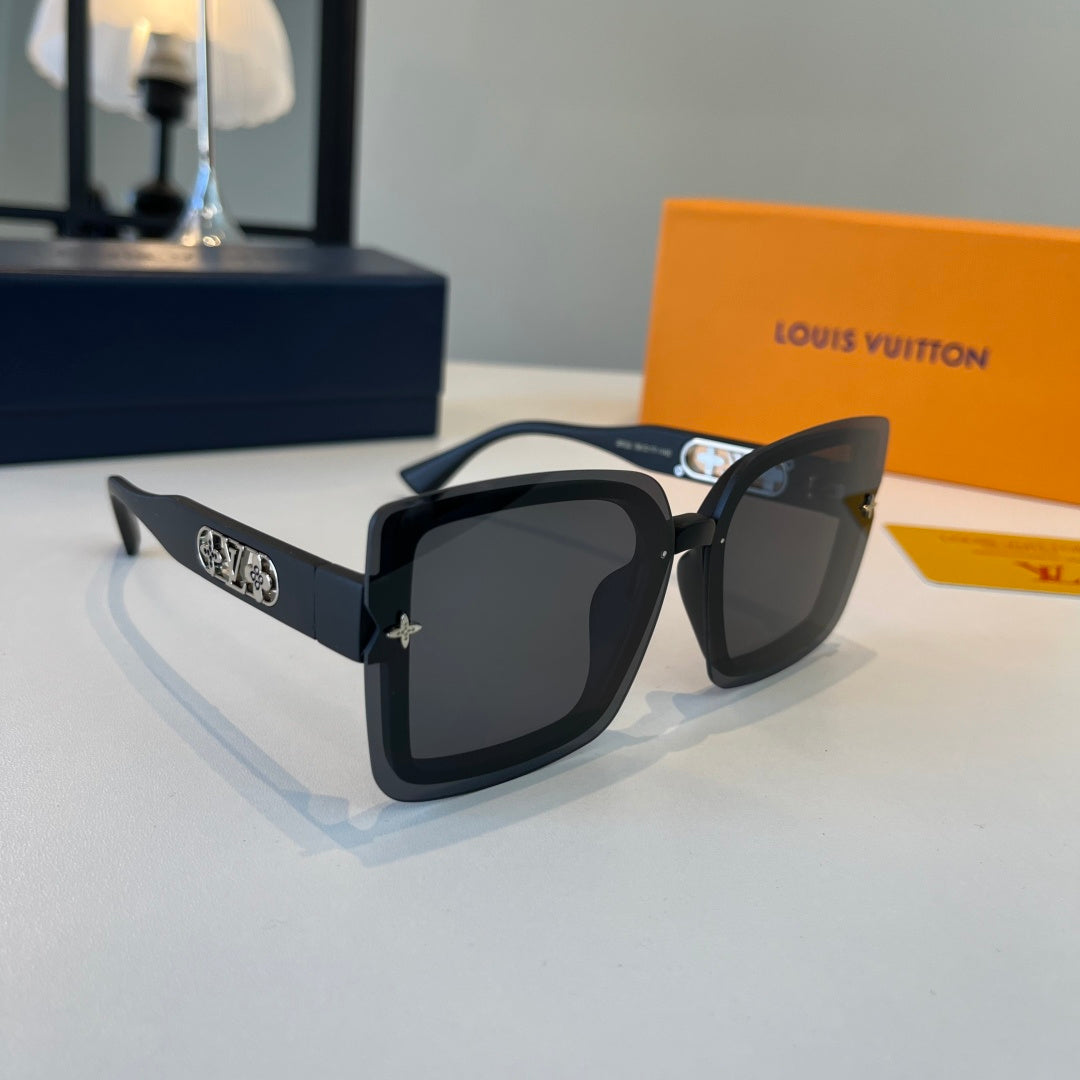 Louis Vuitton Fashion Black Lens Sunglasses for Men & Women