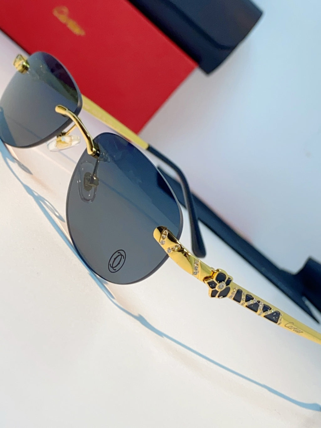 Cartier Lightweight Rimless Black Lens Sunglasses for Men & Women - detail image 7