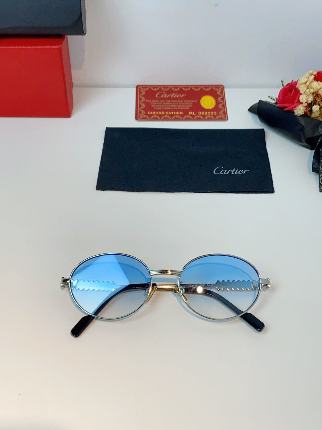 Cartier Metal Oval Red Lens Sunglasses for Men & Women - detail image 9