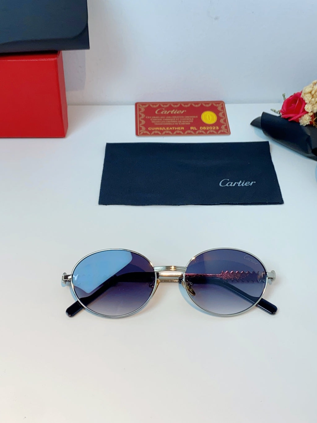 Cartier Metal Oval Silver Lens Sunglasses for Men & Women - detail image 9