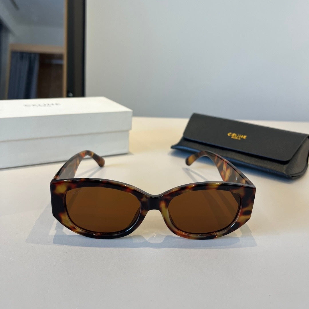 Celine Fashion Black Lens Sunglasses for Men & Women - 998038 - detail image 2
