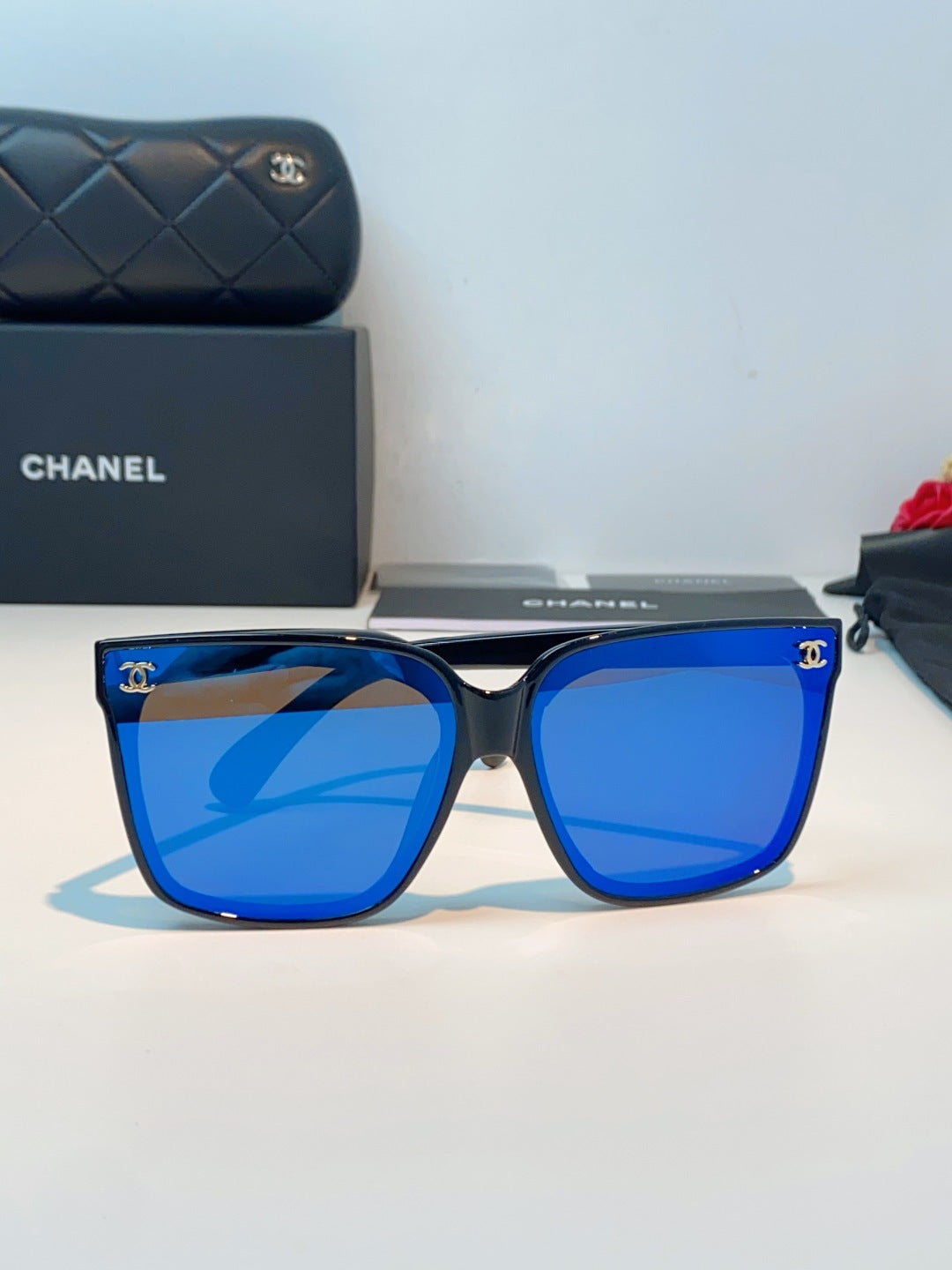 Chanel Polarized Oversized Blue Lens Sunglasses for Men & Women - detail image 2