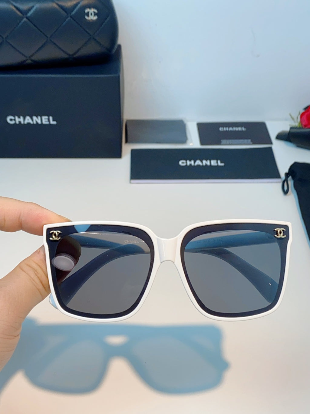 Chanel Polarized Oversized Gray Lens Sunglasses for Men & Women - 493626 - detail image 4