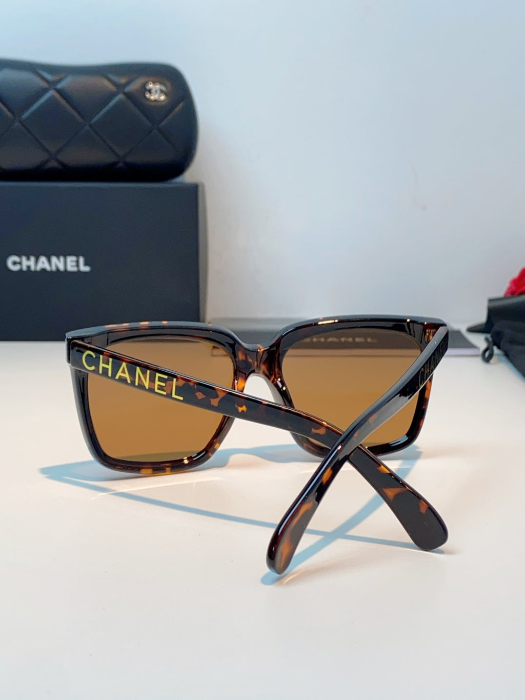 Chanel Polarized Oversized Brown Lens Sunglasses for Men & Women - detail image 3