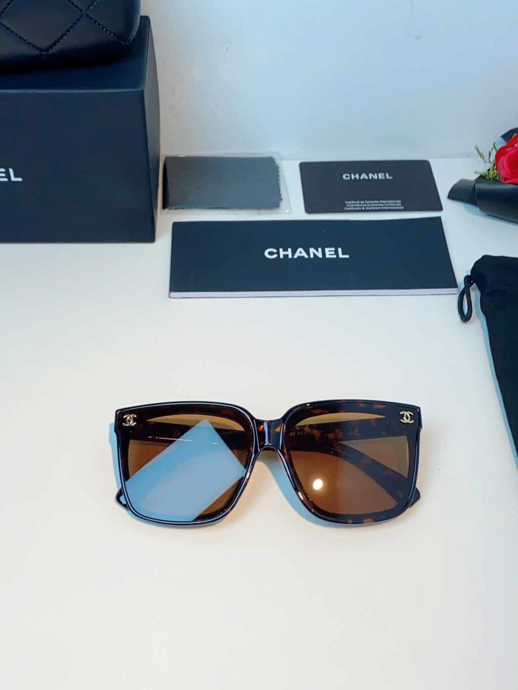 Chanel Polarized Oversized Brown Lens Sunglasses for Men & Women - detail image 9