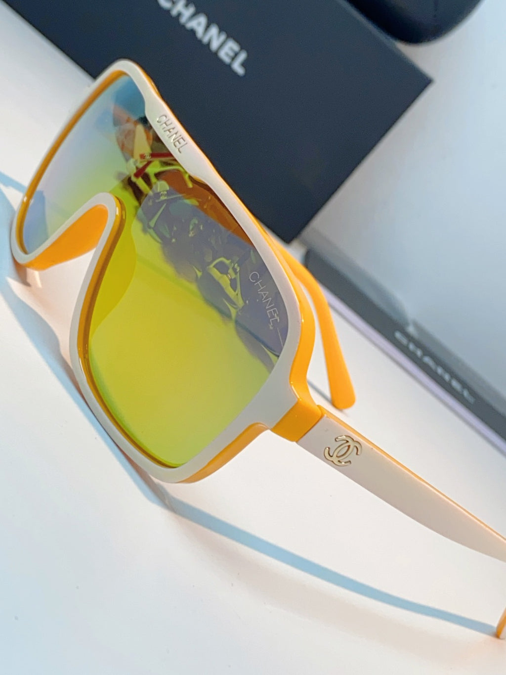 Chanel CH9158 Oversized Orange Lens Sunglasses for Men & Women - detail image 7