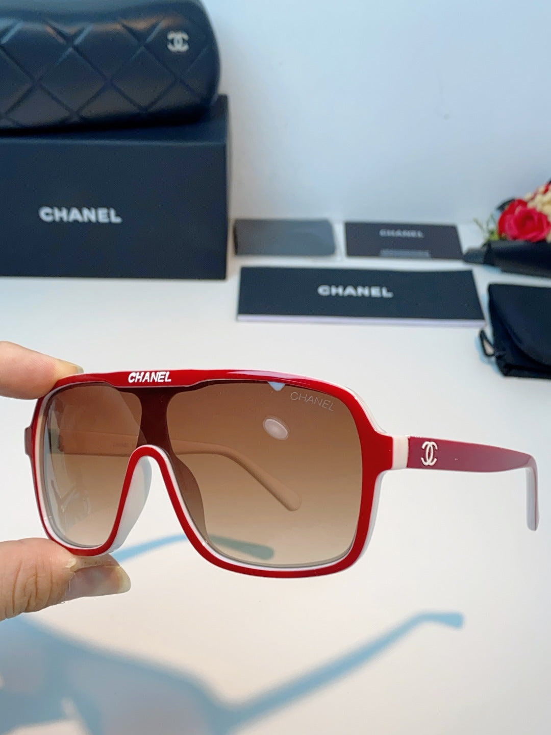 Chanel CH9158 Oversized Brown Lens Sunglasses for Men & Women - 493534 - detail image 6