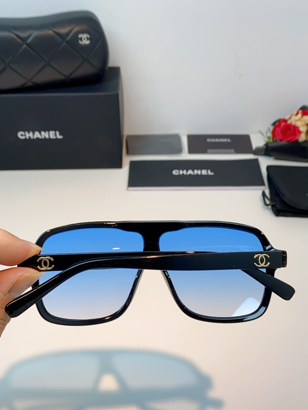 Chanel CH9158 Oversized Blue Lens Sunglasses for Men & Women - detail image 5