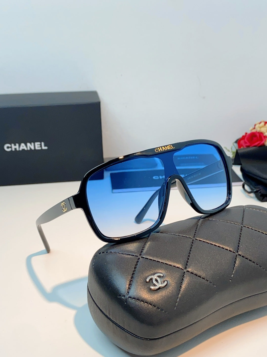 Chanel CH9158 Oversized Blue Lens Sunglasses for Men & Women - detail image 10