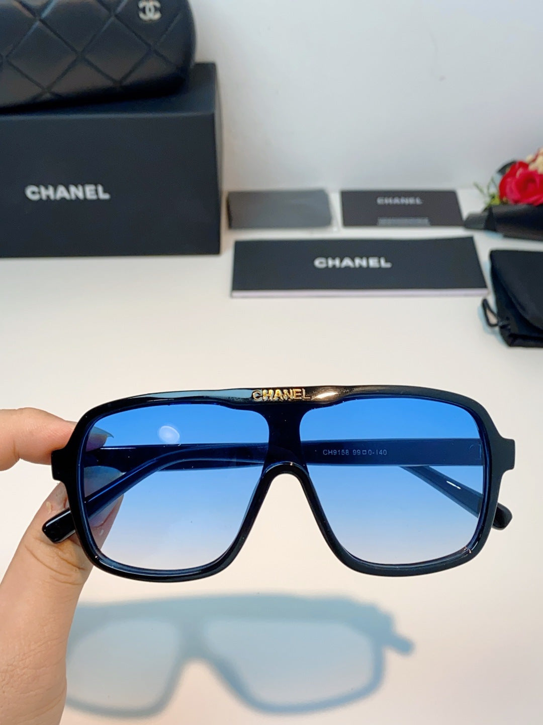 Chanel CH9158 Oversized Blue Lens Sunglasses for Men & Women - detail image 4