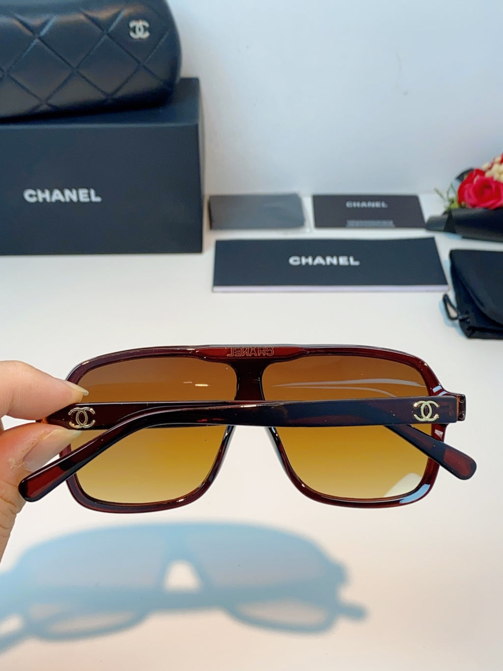 Chanel CH9158 Oversized Brown Lens Sunglasses for Men & Women - detail image 5