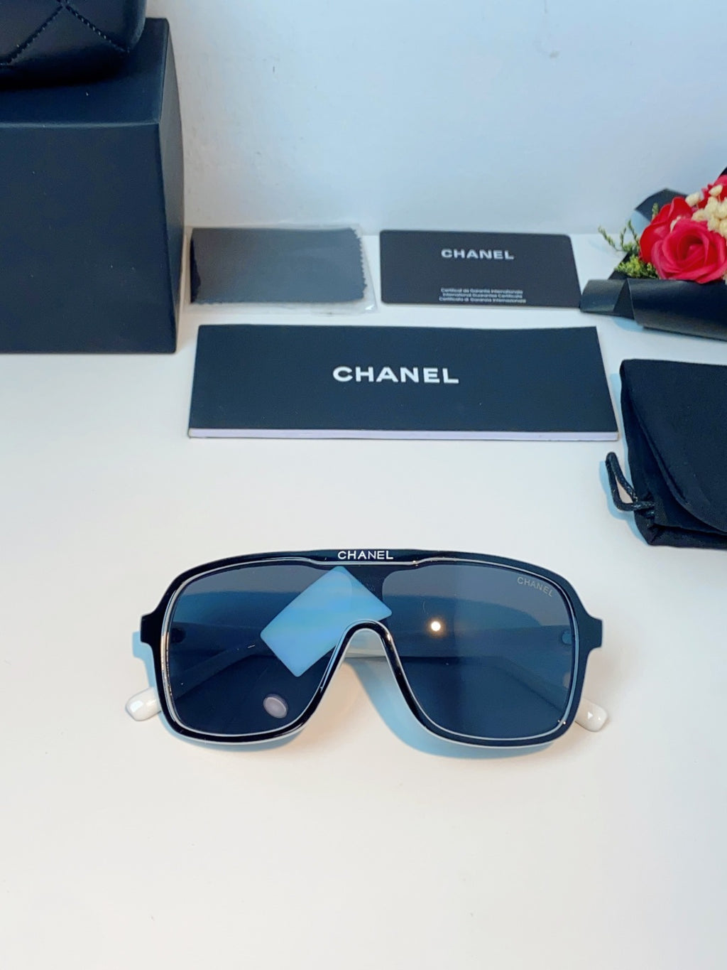 Chanel CH9158 Oversized Brown Lens Sunglasses for Men & Women - 493532 - detail image 9