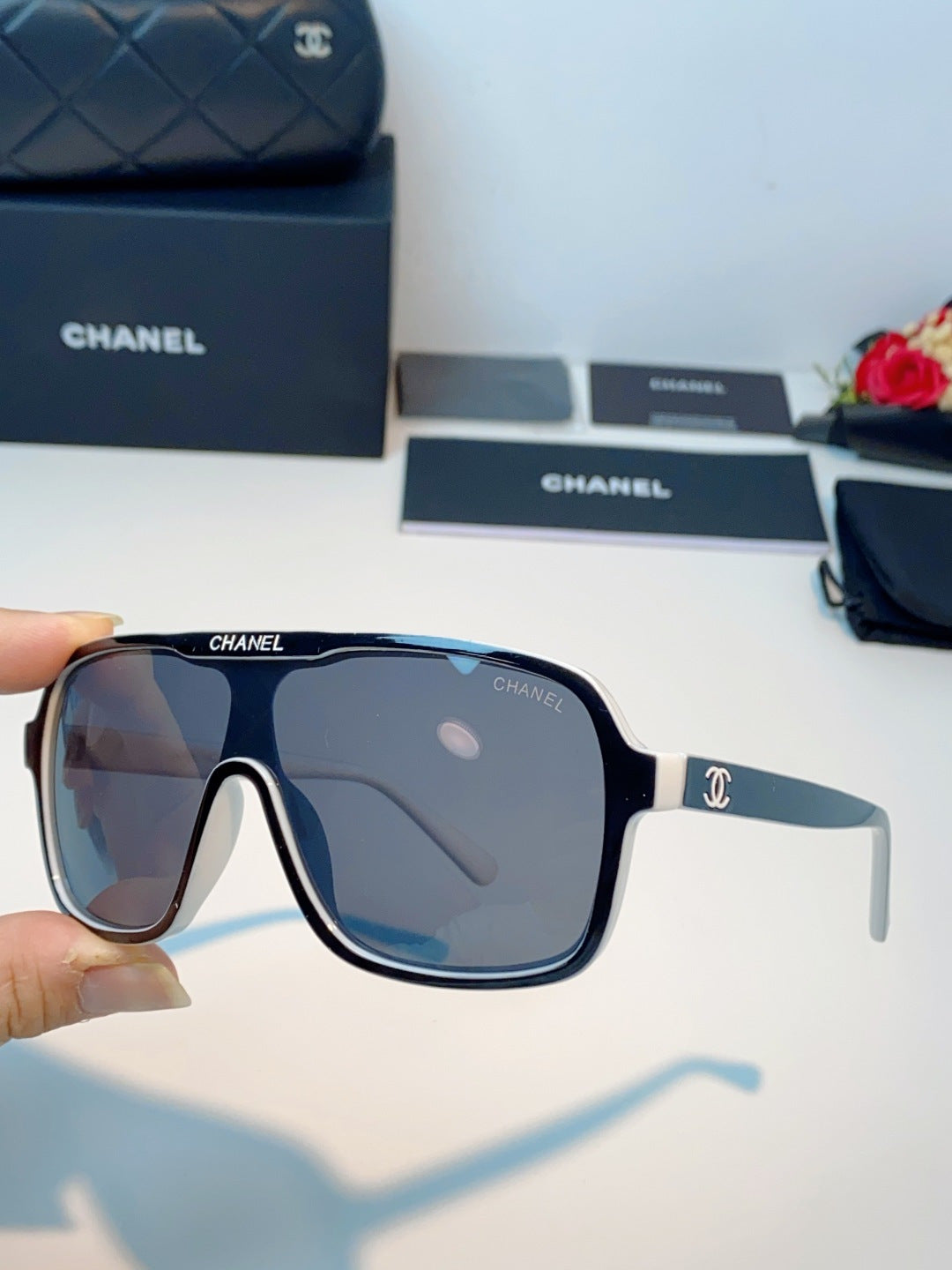 Chanel CH9158 Oversized Brown Lens Sunglasses for Men & Women - 493532 - detail image 6