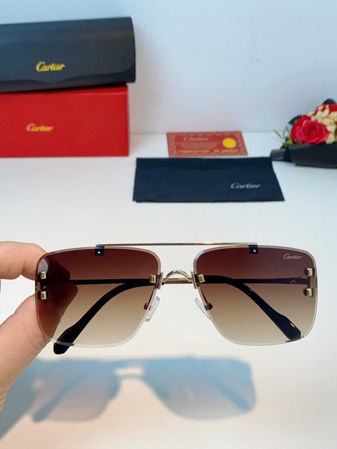 Cartier Lightweight Metal Rimless Red Lens Sunglasses for Men & Women - 487221 - detail image 4