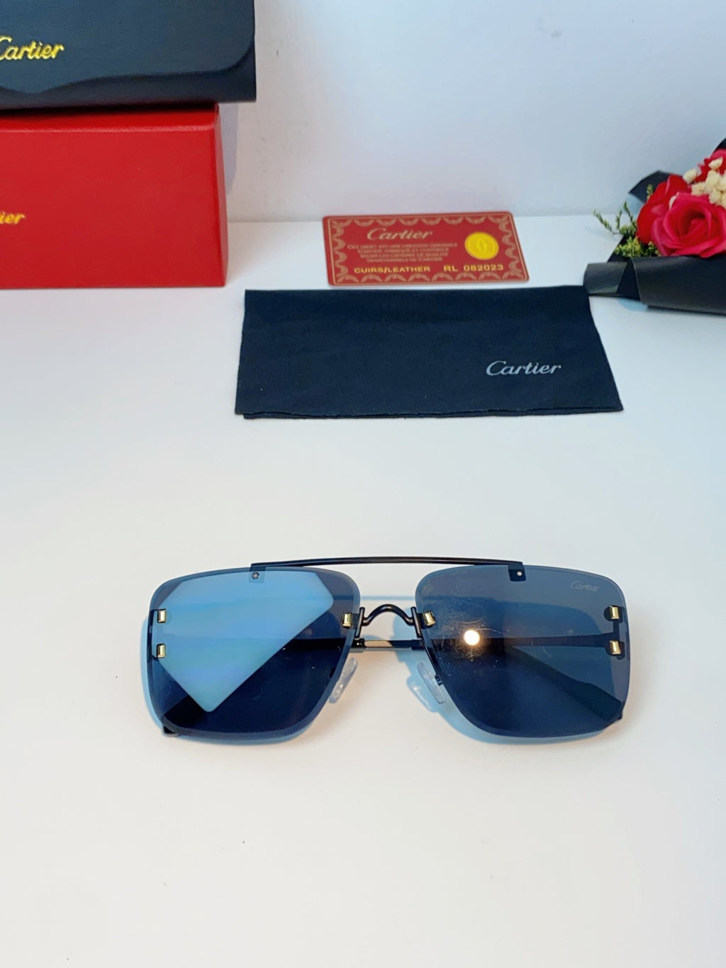 Cartier Lightweight Metal Rimless Blue Lens Sunglasses for Men & Wome - 487223 - detail image 8
