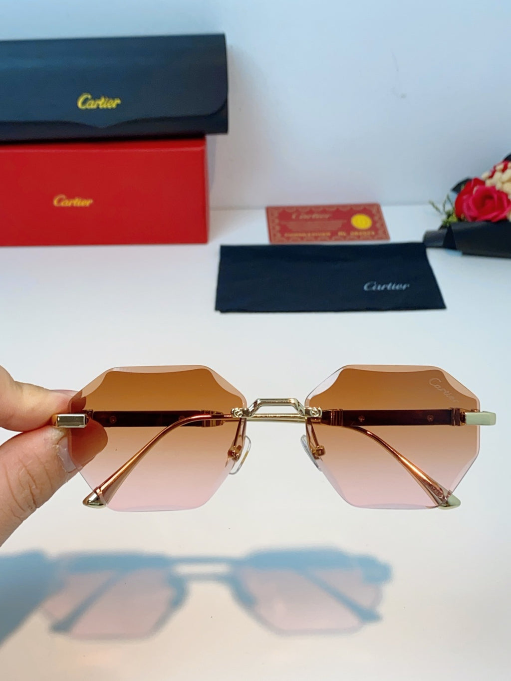 Cartier Fashion Orange Lens Sunglasses for Men & Women - detail image 4