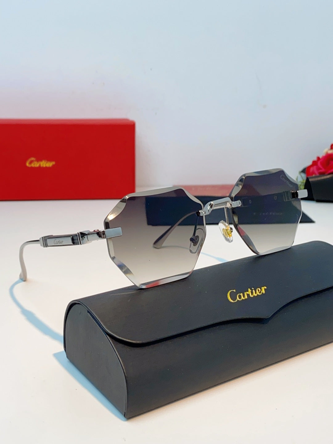 Cartier Fashion Red Lens Sunglasses for Men & Women - 487226 - detail image 10