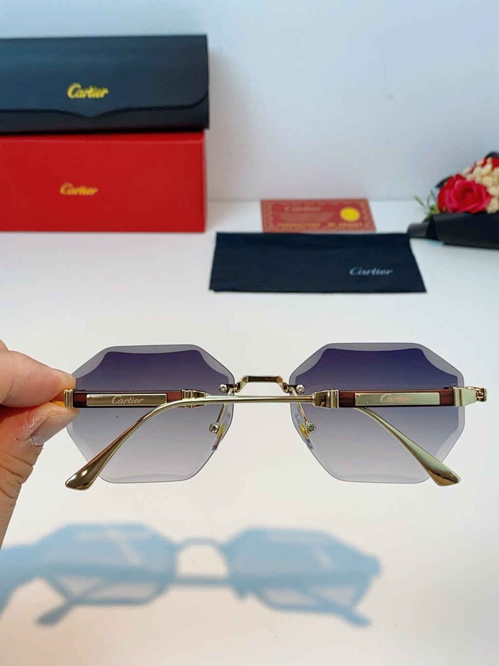 Cartier Fashion Gray Lens Sunglasses for Men & Women - detail image 5