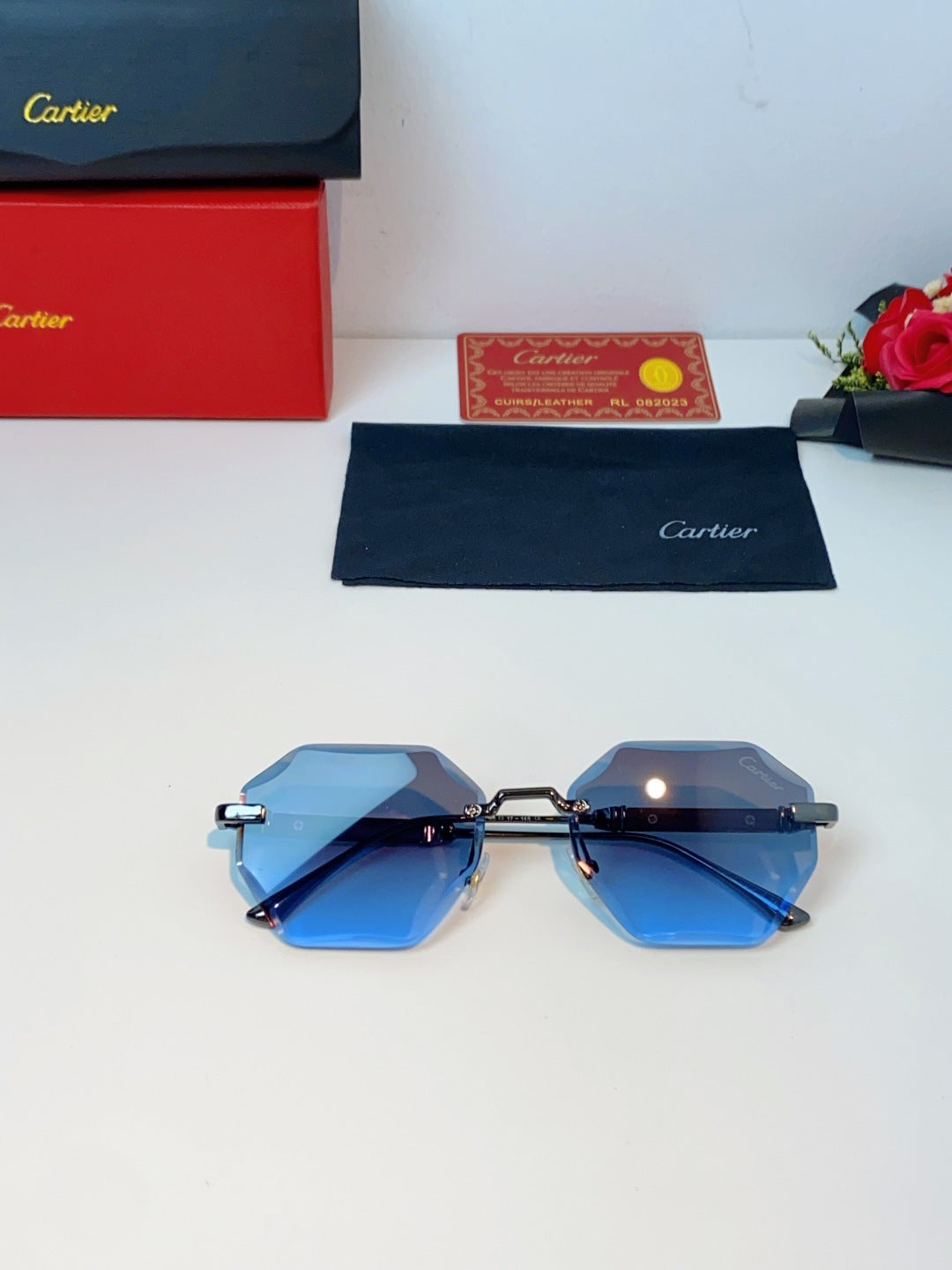 Cartier Fashion Blue Lens Sunglasses for Men & Women - 487229 - detail image 9