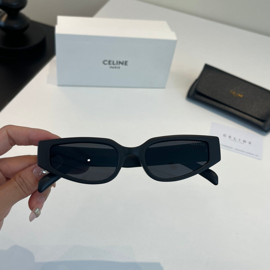 Celine Fashion Black Lens Sunglasses for Men & Women - 372010 - detail image 4