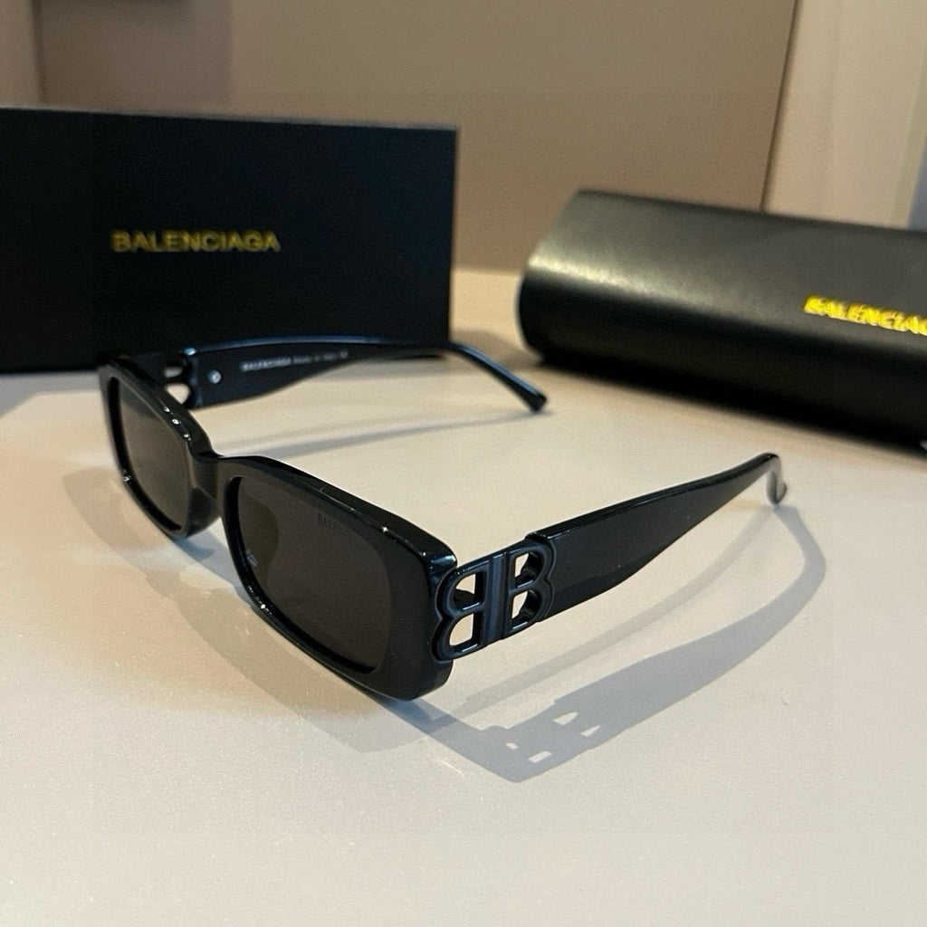 Balenciaga Rectangular Brown Lens Sunglasses for Men & Women - 372358 - detail image 3