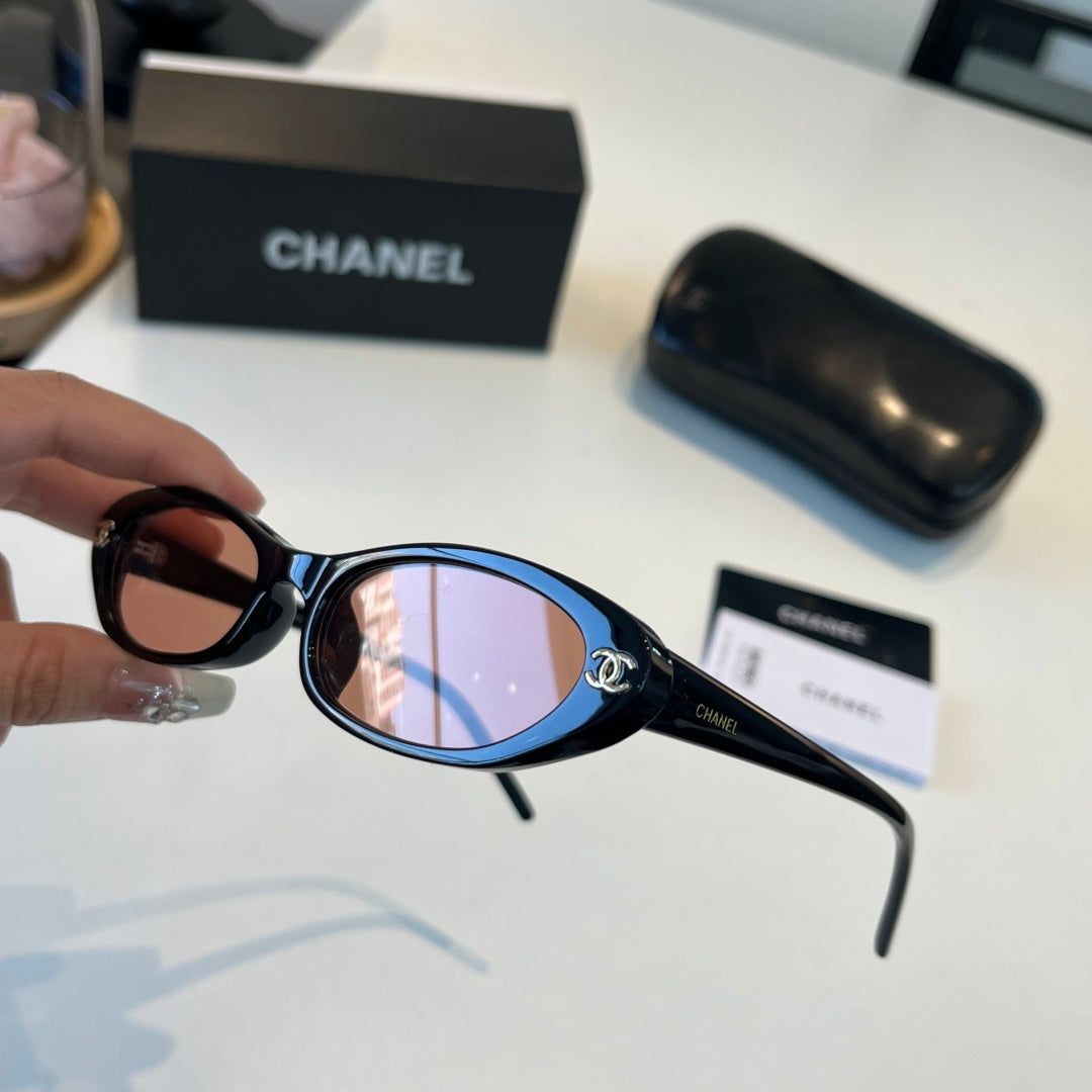 Chanel Oversized Brown Lens Sunglasses for Men & Women - 486550 - detail image 4