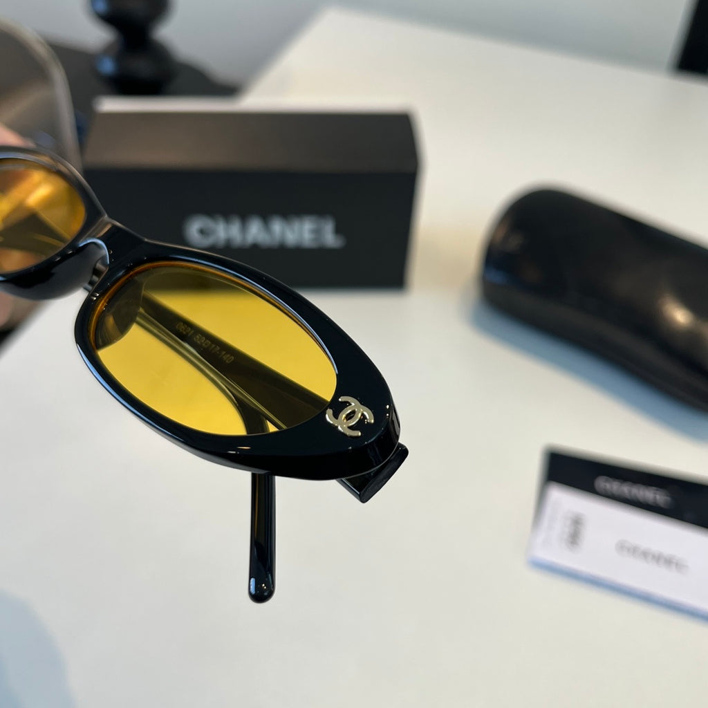 Chanel Oversized Orange Lens Sunglasses for Men & Women - 448994 - detail image 7