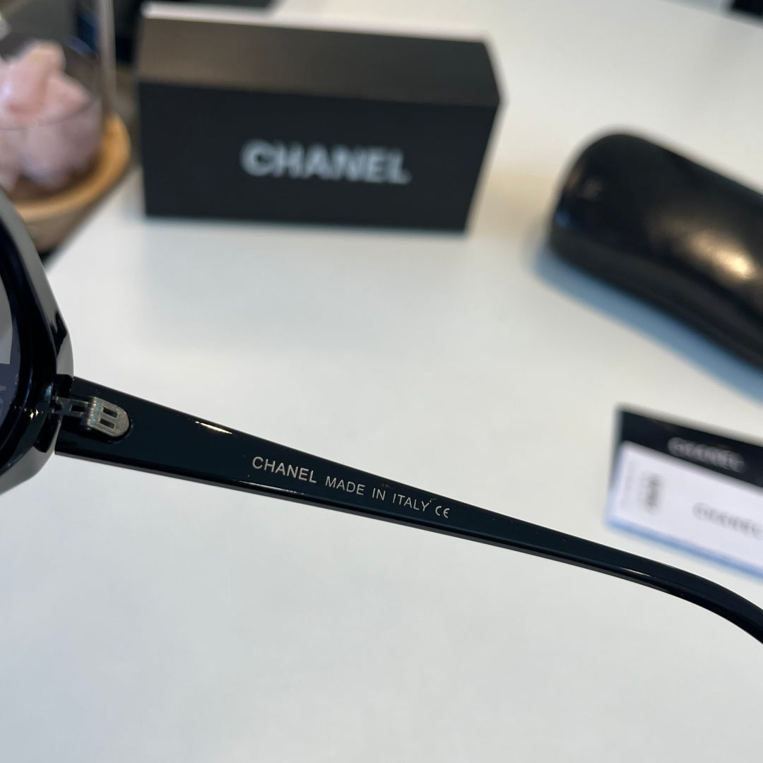 Chanel Oversized Silver Lens Sunglasses for Men & Women - 486553 - detail image 10